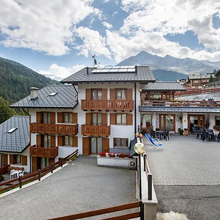 Appartement Primula 7 *